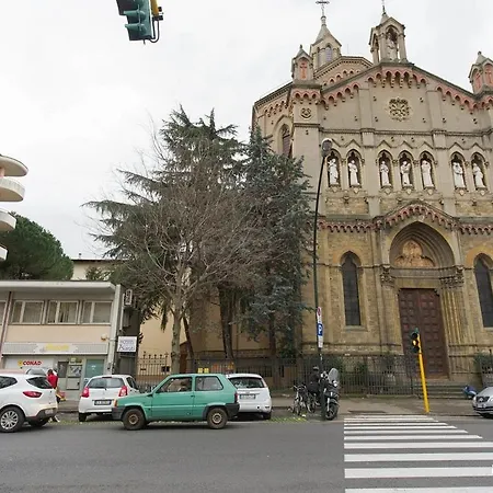 & 7 Hostel Florence