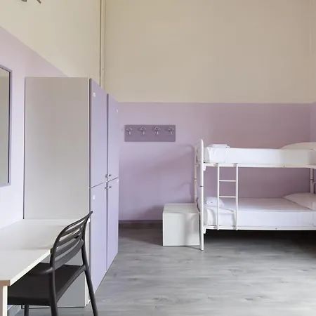 & 7 Hostel Florencie
