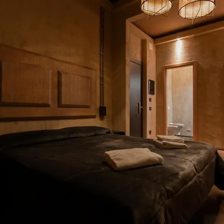 Hostel & 7 Florence