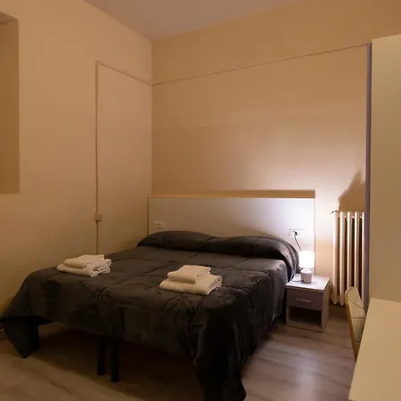 Hostel & 7